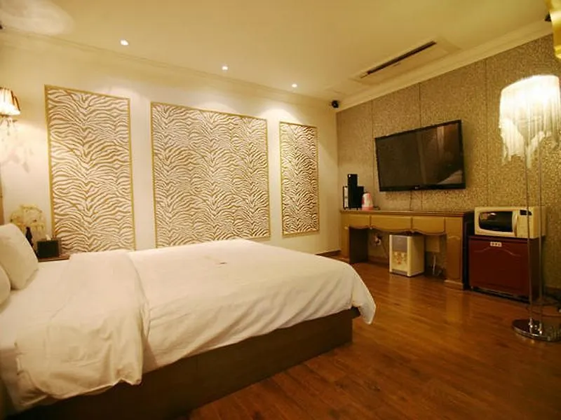 Time Hotel Seoul Motel